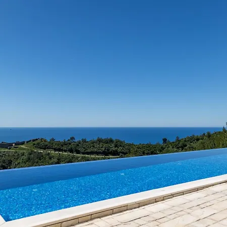 Altezza 14 Premium Tophill View&pool Appartamento
